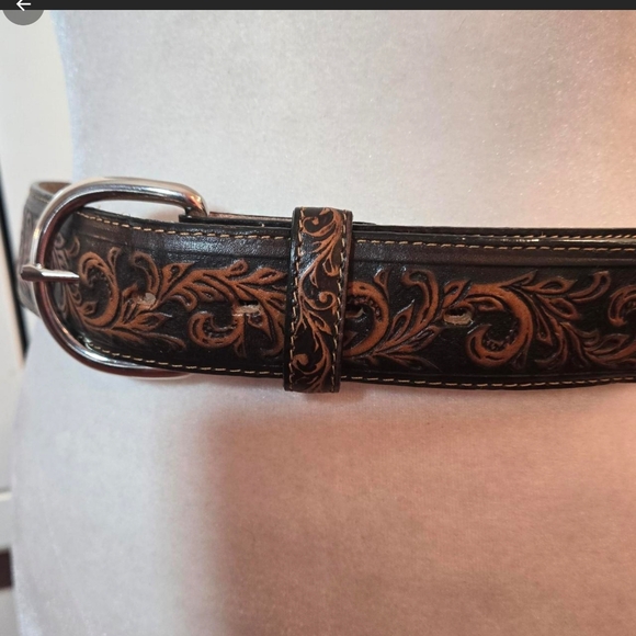 Tony Lama Western Boho Tooled Leather Belt Made In The Usa Brown Size 42 XL - Picture 3 of 6